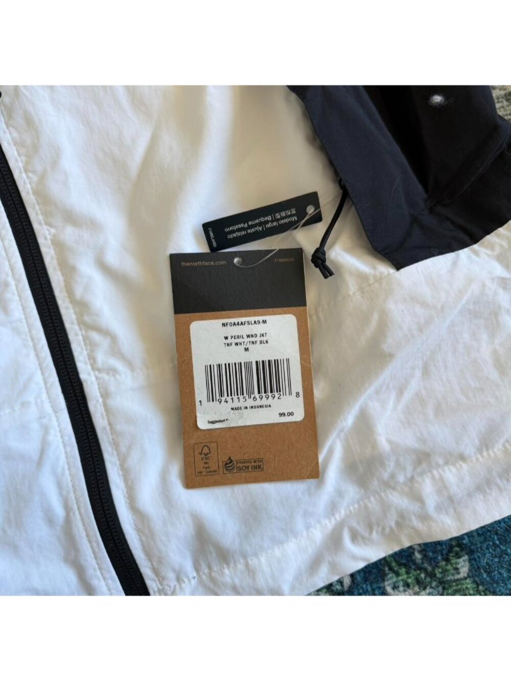 NWT North Face Mountain Wind Jacket - Picture 4 of 5
